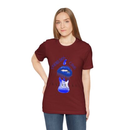 Katiuska Artist Tee "Quiero Dos Cosas" - Image 390