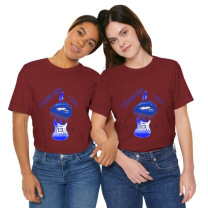 Katiuska Artist Tee "Quiero Dos Cosas" - Image 403