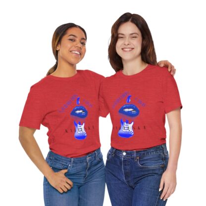 Katiuska Artist Tee "Quiero Dos Cosas" - Image 375