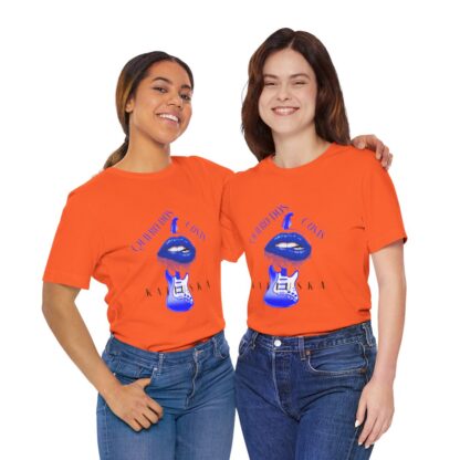 Katiuska Artist Tee "Quiero Dos Cosas" - Image 85